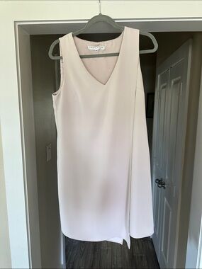 Trina Turk Soft Blush V-Neck Sleeveless Midi Shift Dress